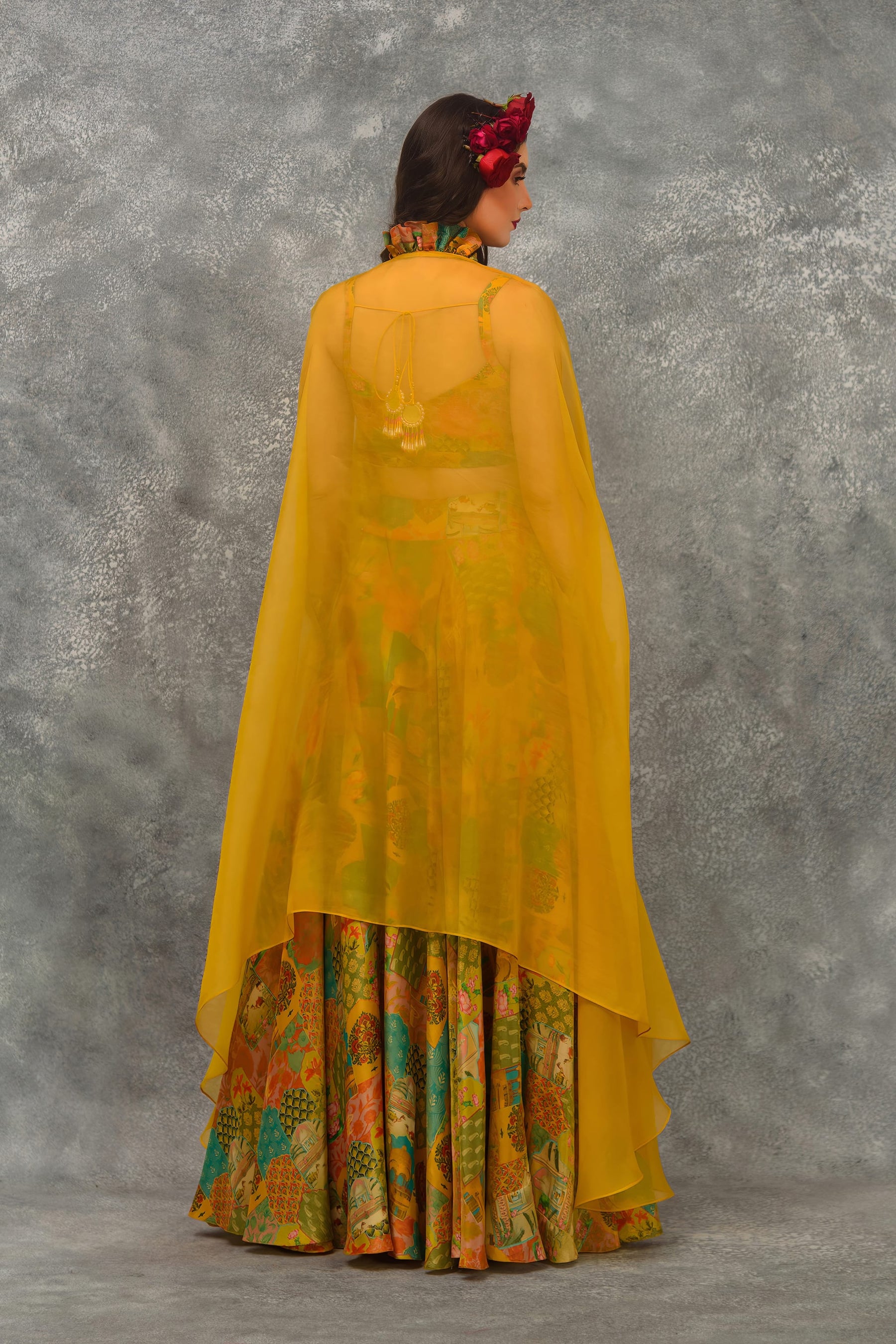 Jharokha Cape Set